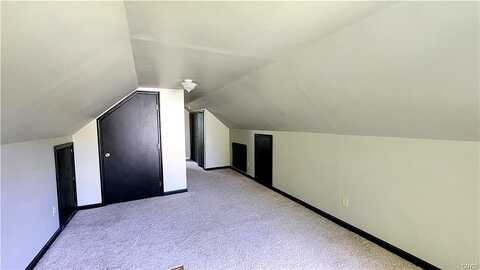 Ambergate, SYRACUSE, NY 13214