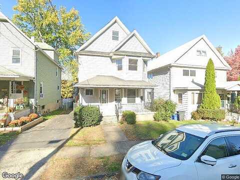 Capouse Ave, Scranton, PA 18503