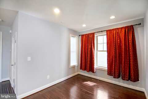 Broadway, CLARKSBURG, MD 20871