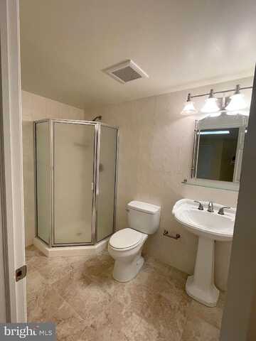 Scarlet Oak, PRINCETON, NJ 08540