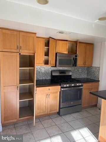 Topeka, WILLINGBORO, NJ 08046