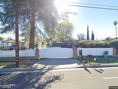 Victory, WOODLAND HILLS, CA 91367