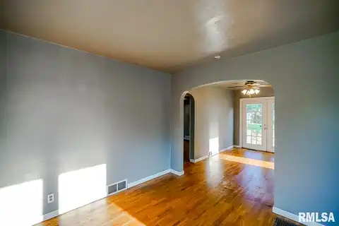 Cherry Ridge, PEORIA, IL 61614