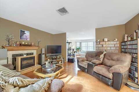 Woodland, WAPPINGERS FALLS, NY 12590