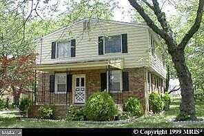 Lewis, SUITLAND, MD 20746