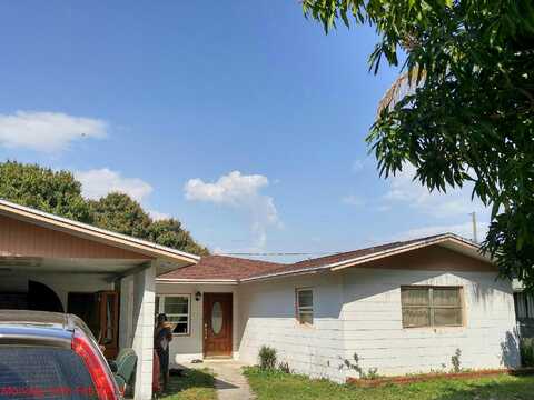 Holiday, FORT PIERCE, FL 34982