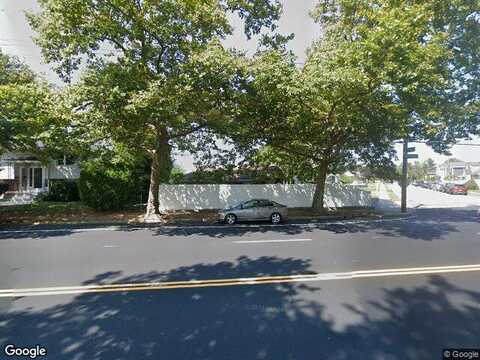 Woodbury Road, Hicksville, NY 11801