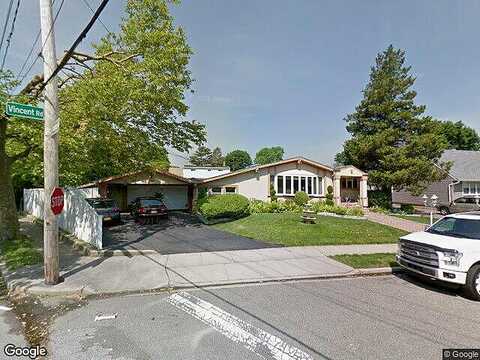 Woodbury Road, Hicksville, NY 11801