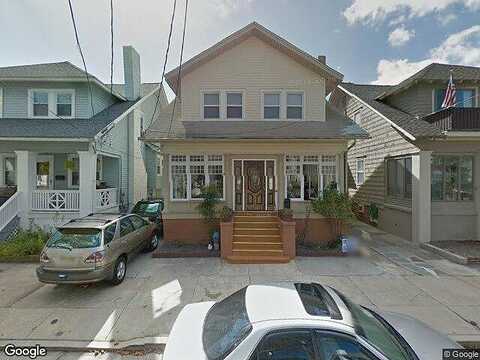 N Jackson Ave, Ventnor City, NJ 08406