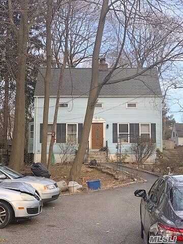 Vernon Valley, NORTHPORT, NY 11768
