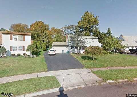 Deep Dale, LEVITTOWN, PA 19056