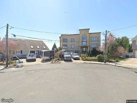 Claudia, BELLMORE, NY 11710