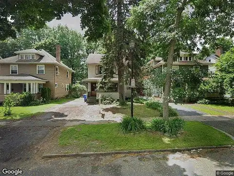 Roslyn, ROCHESTER, NY 14619