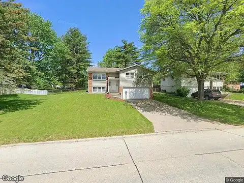 Park View Drive, Eldridge, IA 52748