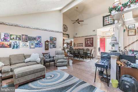 Pinewood, WALDORF, MD 20601