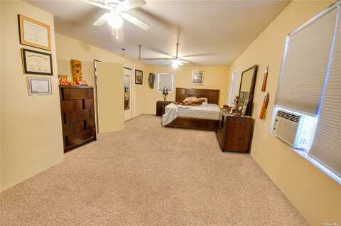 Cedar, PATCHOGUE, NY 11772