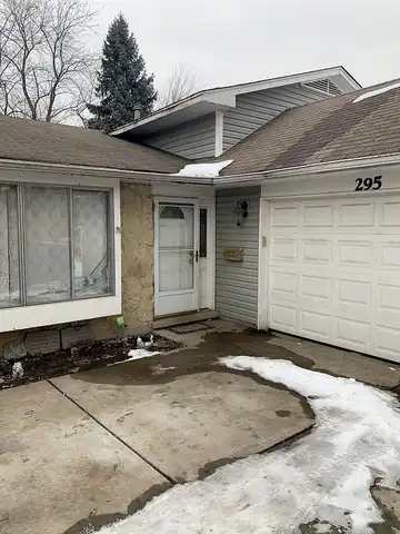 Waverly, ELGIN, IL 60120