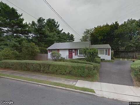 Corral, AMITYVILLE, NY 11701