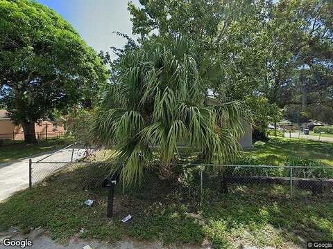 32Nd, FORT PIERCE, FL 34947