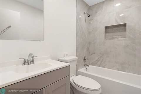 15Th, FORT LAUDERDALE, FL 33312