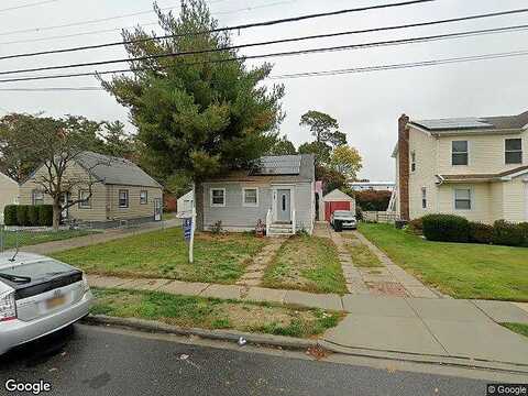 Maplegrove, UNIONDALE, NY 11553