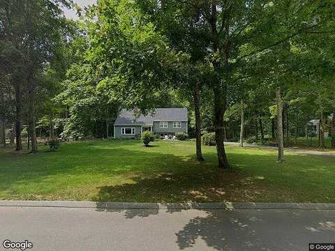 Pepperbush, CLINTON, CT 06413