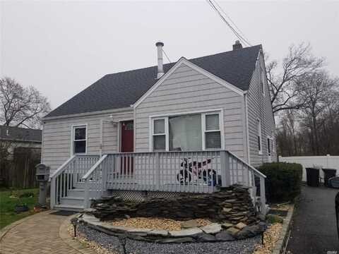 Atlantic, BAY SHORE, NY 11706
