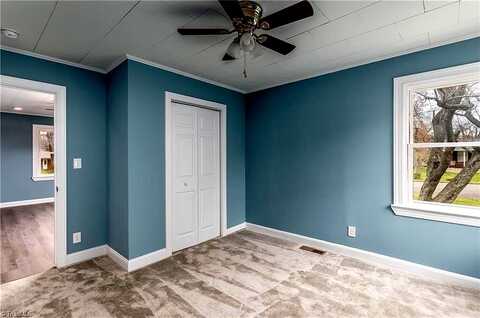 Washburn, LEXINGTON, NC 27292