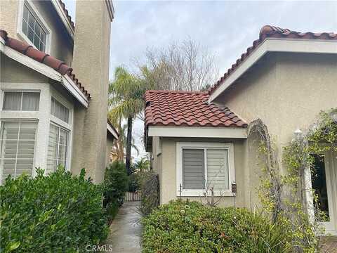 Royal Ridge, ANAHEIM, CA 92807