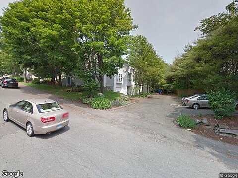 Deerwood, WATERBURY, CT 06704