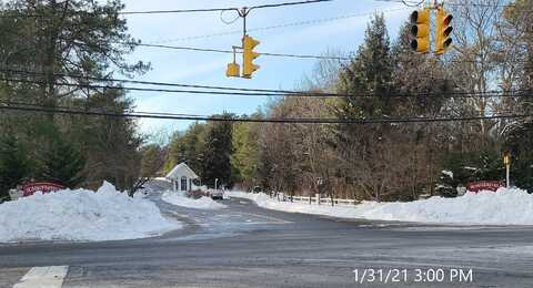 Summerfield, HOLTSVILLE, NY 11742