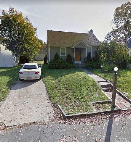 Ithaca, LINDENHURST, NY 11757