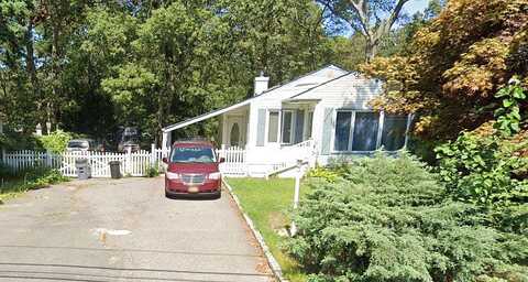 Locust, CENTRAL ISLIP, NY 11722