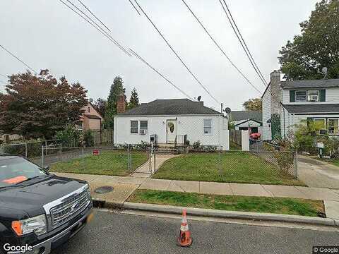 Maplegrove, UNIONDALE, NY 11553