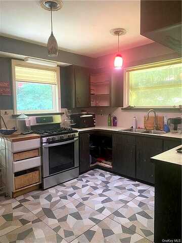 Edgewood, SOUTH FALLSBURG, NY 12779