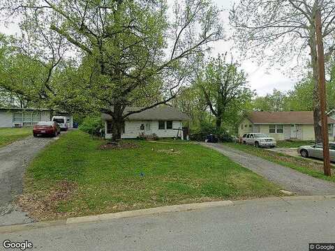 Madeline, SAINT LOUIS, MO 63114