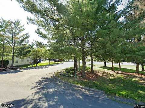 Brick Pond, MIDDLETOWN, NY 10940