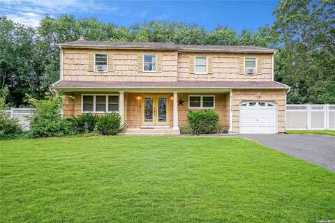 Eason, RIDGE, NY 11961