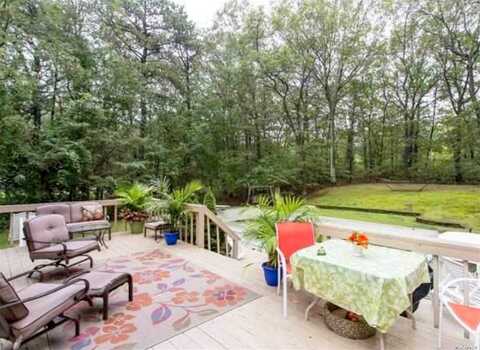 Jomar, SHOREHAM, NY 11786