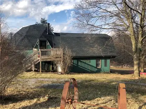 Groscost, BEAVER FALLS, PA 15010