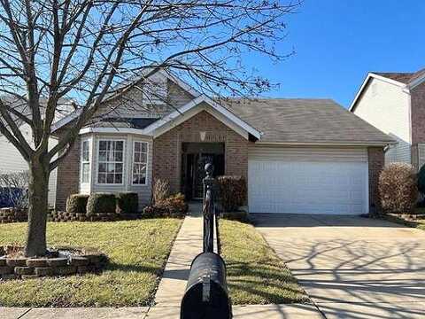 Robbins Grove Drive, Florissant, MO 63134