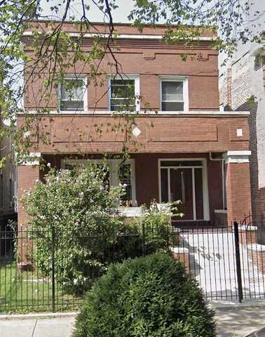 W Gladys Avenue, Chicago, IL 60644