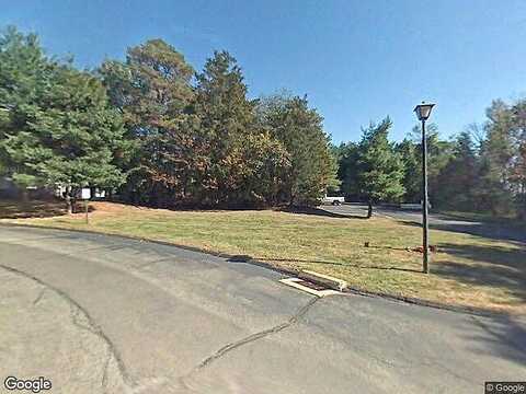 Carlton Lane #507, Rocky Hill, CT 06067