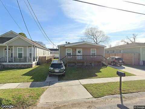 Metropolitain Drive, New Orleans, LA 70126