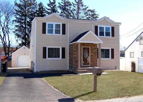 Mount, WEST BABYLON, NY 11704