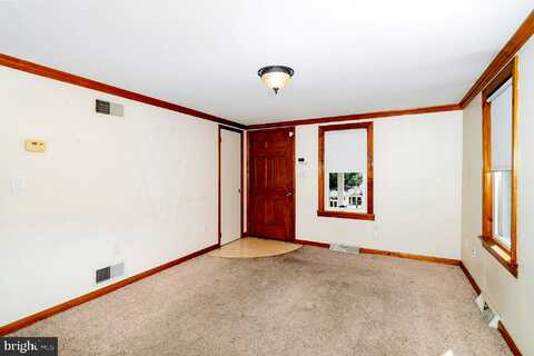 High, HANOVER, PA 17331