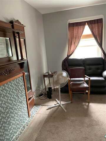 Maple, SAINT LOUIS, MO 63113