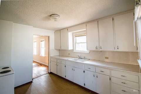Monroe, CLARKSTON, WA 99403