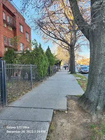 Junction, ELMHURST, NY 11373