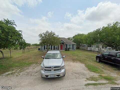 Pearle, BANQUETE, TX 78339